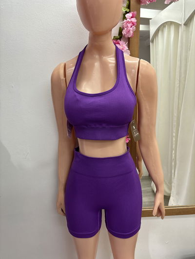 Conjunto top cuello halter + short con frunce | violeta