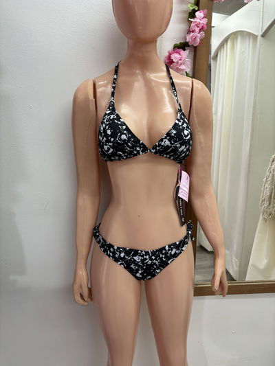 Bikini triangulito con tazas removibles + colaless - estampado | negro