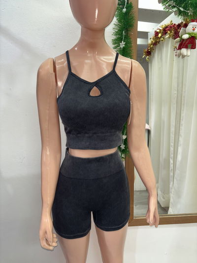 Conjunto crop top gotita + short con frunce | negro 