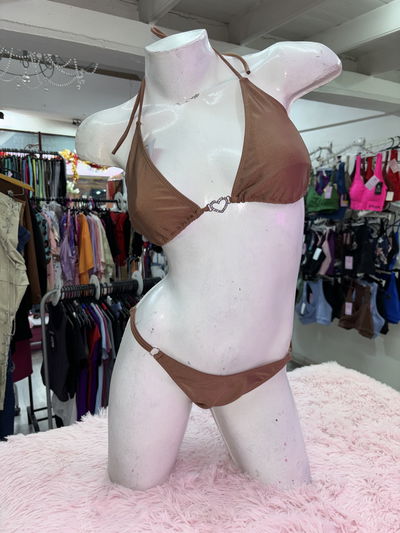 Bikini triangulitos con tazas removibles corazón strass + colaless| moca☕️