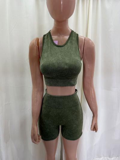 Conjunto top con arco + short con frunce | verde militar