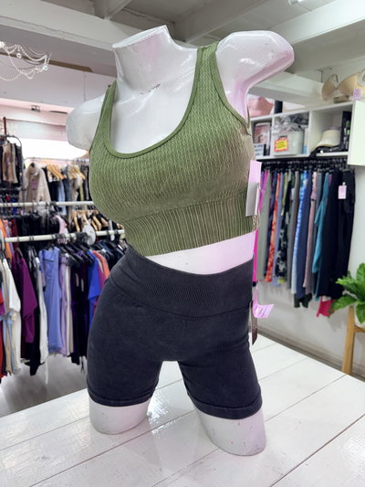 💥 Short con Frunce en la Cola | negro prelavado 