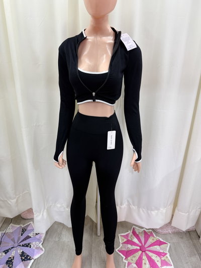 Conjunto 3 piezas: campera + top + calza | negro