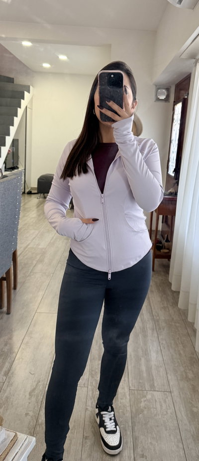 Campera al cuerpo | lila 