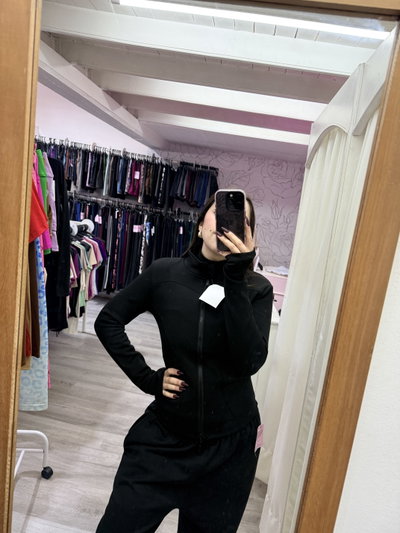 Campera frisada doble cierre | negro 