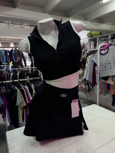 Crop Top “chumba” | negro con vivo blanco