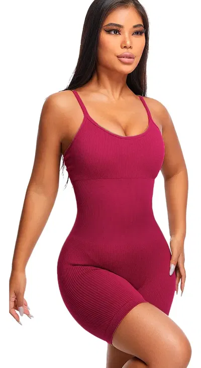 Catsuit corto talle M/L - sin levanta cola 