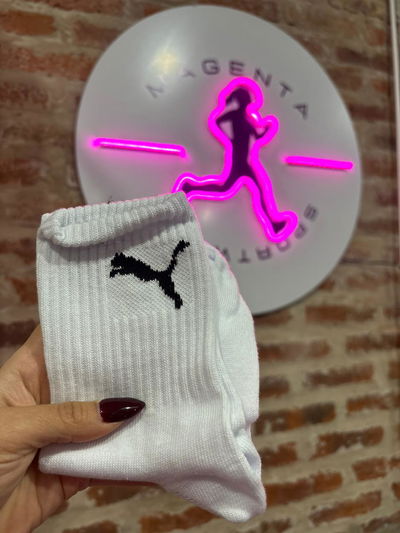 🏋️‍♀️ Medias Deportivas Altas – Varios Diseños - puma🏋️‍♀️
