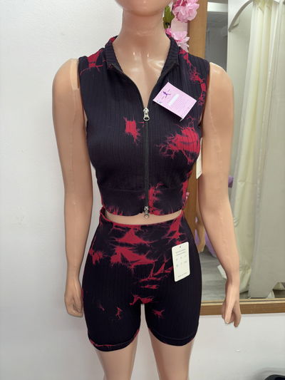 💥 Conjunto Batik top con cierre + short con frunce - negro + rojo💥