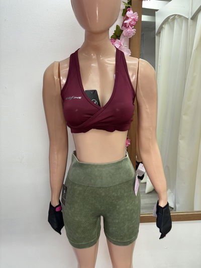 💥 Short con Frunce en la Cola | verde militar prelavado 🖤