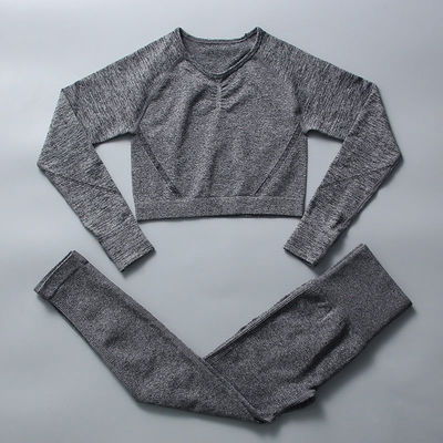 Conjunto Calza con frunce + camiseta Crop - talle L/XL