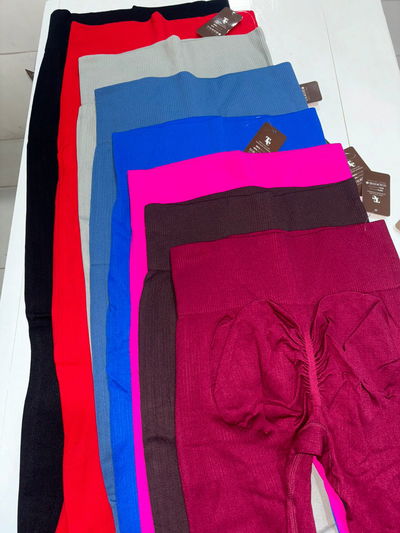 🍑 CALZA SEAMLESS IMPORTADA CON FRUNCE - talles S/M y L/XL