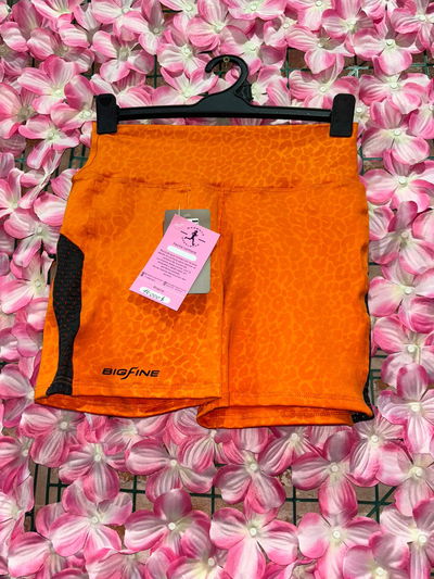 Short BIGFINE tiro alto naranja calado - talle 1