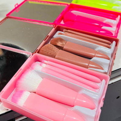 Brochas set x5(incluye espejo)✨