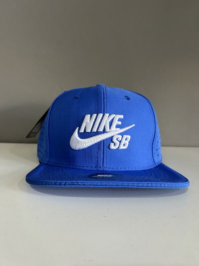 Gorra Nike SB