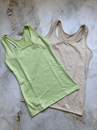 Musculosas Gofradas