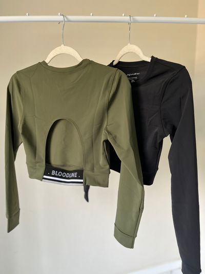 CROPTOP MANGA LARGA