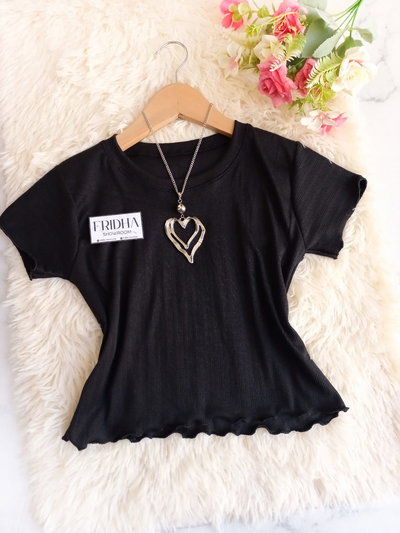 •Remera EMILIA | Negro