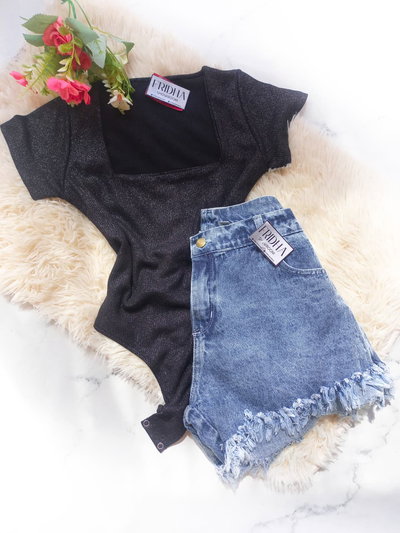 COMBO Body GLAM + Short rígido BATIK
