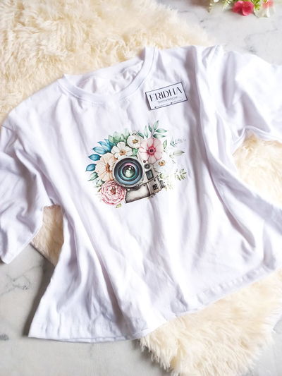 Remera ESTAMPADA | Flores