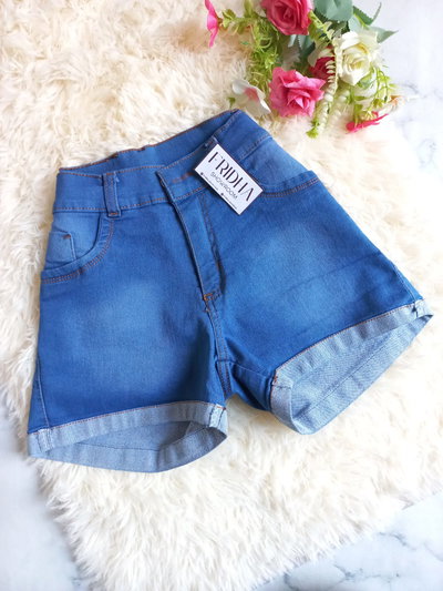 •Short Dobladillo elastizado