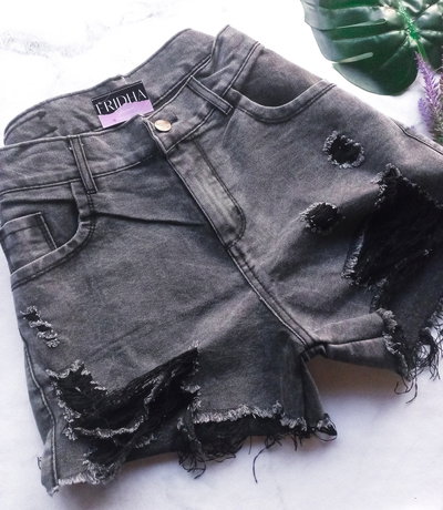 •Short mom GRIS