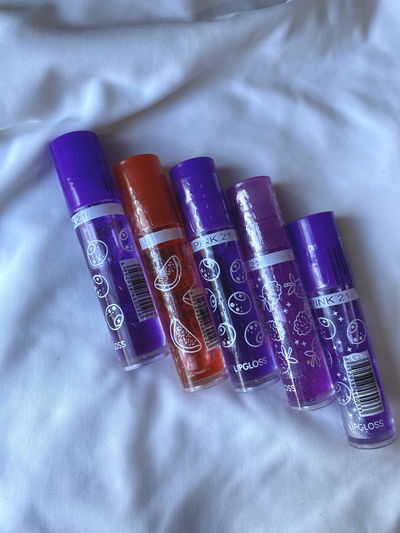 Lip gloss frutal