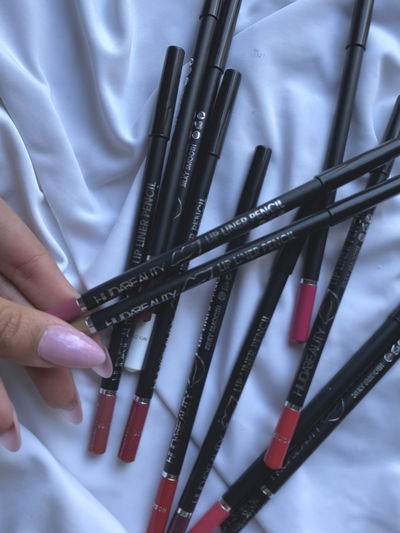 Delineador hudabeauty 
