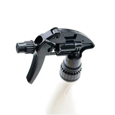 Válvula / rociador de plástico.