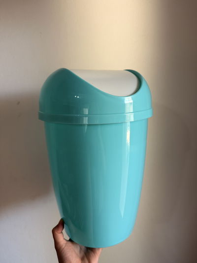 Cestos con tapa vaivén 