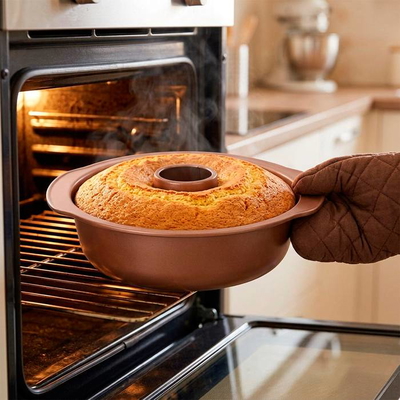 Savarin bajo liso de acero carbono con doble capa antiadherente Dura Glaze, con asas.