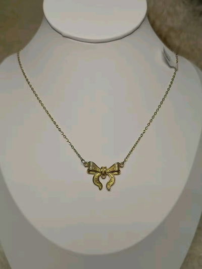 Collar moño