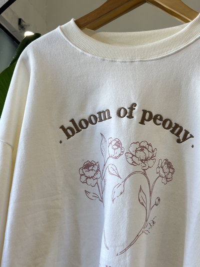 Buzo Bloom Peony (Crema)