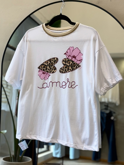 Remera AMORE