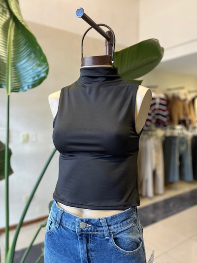 Top NOEMI (Negro)