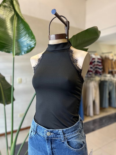 Body Monica 