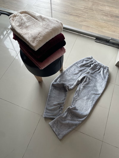 Pijama polar soft GRIS