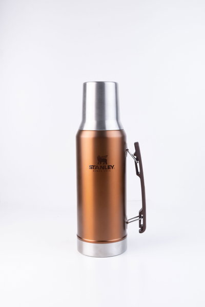 TERMO SIMIL STANLEY "AAA" MATE SYSTEM (color bronce)