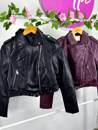 Campera Ecocuero Oversize  Cherry y Negro
