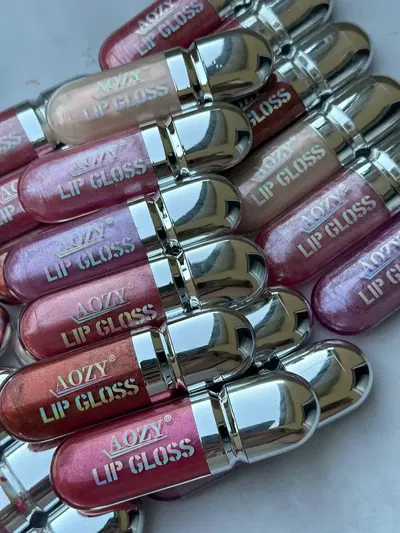 Lip gloss (dup kiko)