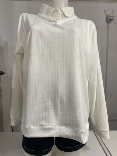 Sweatter darlon con camisa incorporada talle 5 blanco 