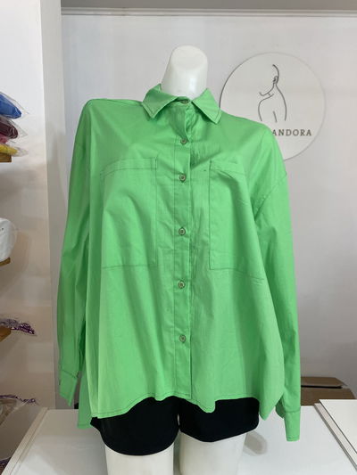 Camisa verde talle XL