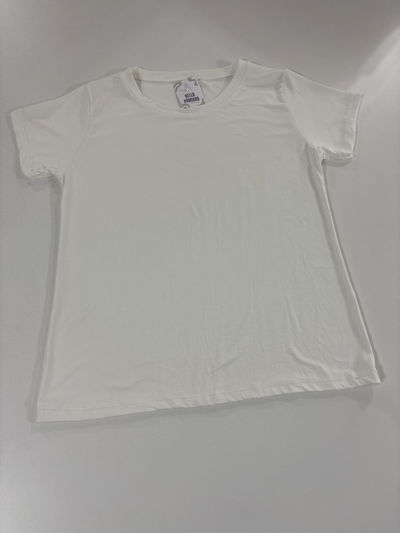 Remera blanca de modal (3 unidades)