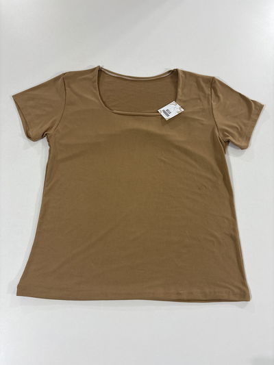 Remera modal escote cuadrado