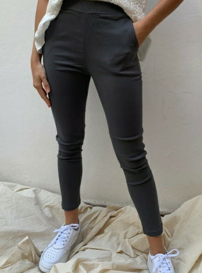 Pantalon bengalina talle 5/6