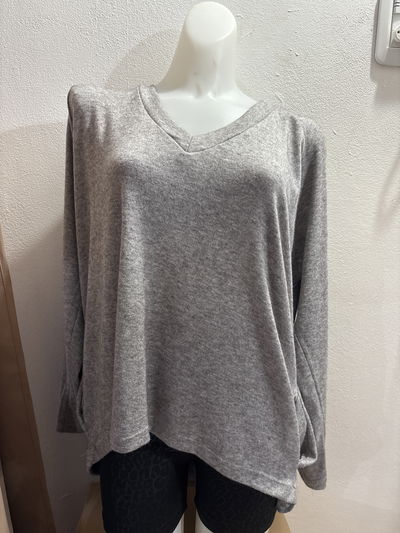 Sweatter lanilla gris escote V