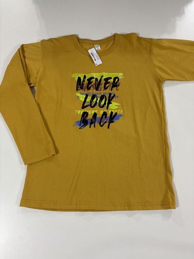 Remera mangas largas talle L