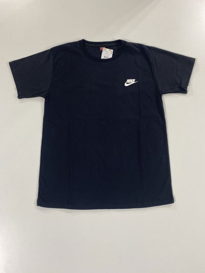 Remera negra nike talle del 1