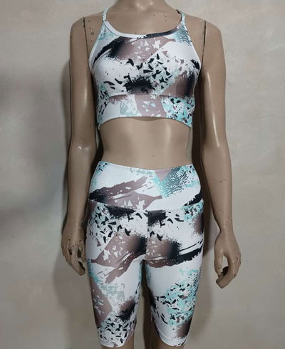 Conjunto biker estampado lycra talle 1