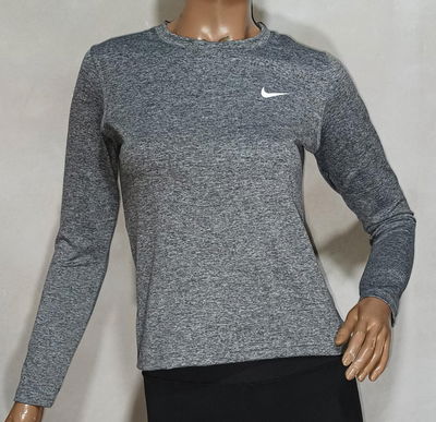 Remera termica gris talle 1-3